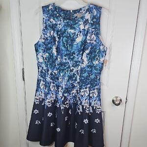 Danny & Nicole Blue and White Floral Mini Dress Size 18